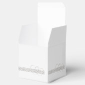 ハート絡みフローラ縁ど結婚式の引き出物ボックス フェイバーボックス (オープン)