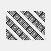 ハート迷路 フリースブランケット (正面(横))