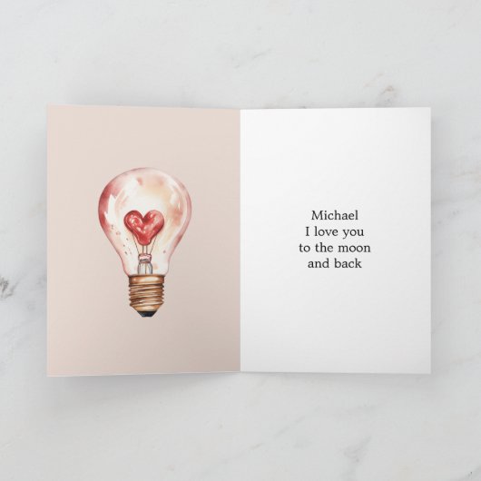 ハート電球が私の人生の愛を照らす カード (内部)
