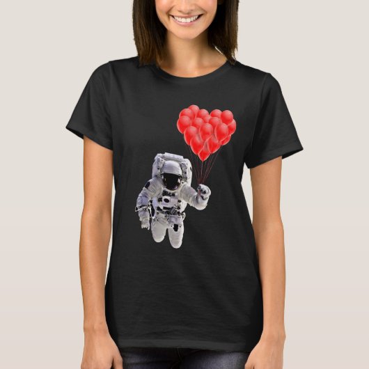 ハート風船Tシャツを持つ宇宙飛行士 Tシャツ (正面)