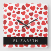 ハート、赤いハート、名前のパターン スクエア壁時計 (正面)