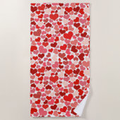 ハート、赤いハート、愛のパターン ビーチタオル (正面)