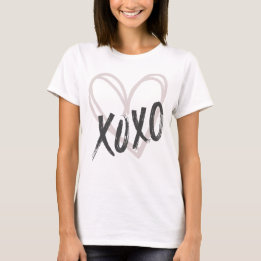 ハートXおよびO'x XOXO Tシャツ