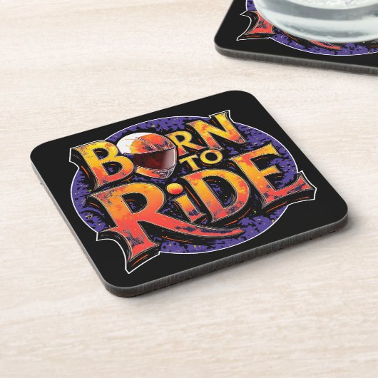 ハードプラスチックのコースターに描かれたBorn to Ride コースター (左側)