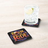 ハードプラスチックのコースターに描かれたBorn to Ride コースター (右側)