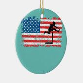 ハードラー女性ガール女性米国国旗のハードル セラミックオーナメント (右)