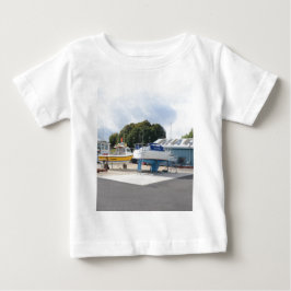 ハード上の船 ベビーTシャツ