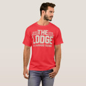 ハーバード・スクエア・レトロのロッジ Tシャツ (正面フル)