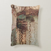 ハーバー・オブ・トリエステbyイーゴン・シエヴィンテージ・アート アクセントクッション (裏面(縦))