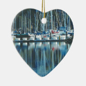 ハーバー、サウサリト、カリフォルニア州。クリスマスハートの形 セラミックオーナメント (右)