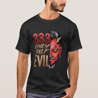ハーフだけ悪魔 ハロウィン お化けの顔 333 Tシャツ