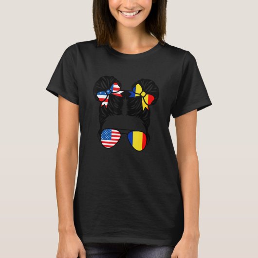 ハーフアメリカン半ルーマニア女子USAルーマニア国旗 Tシャツ (正面)