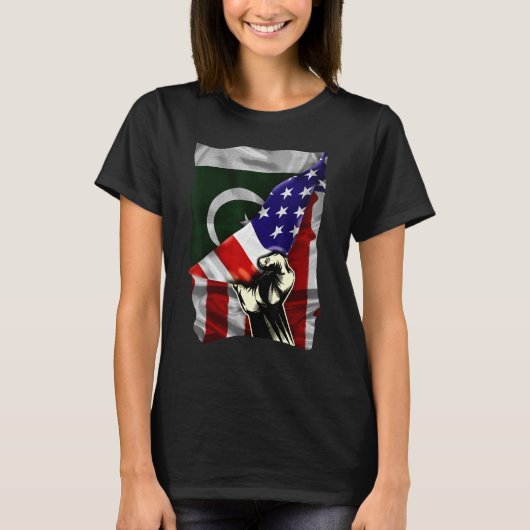 ハーフアメリカ国旗パキスタンのルーツ米国国旗のパキスト Tシャツ (正面)