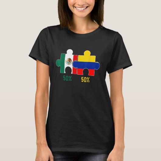 ハーフコロンビアハーフメキシコ国旗の地図DNA Mexico Co Tシャツ (正面)