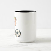 ハーフタイムの間食 - 笑えるサッカー ピザ マグカップ (中央)