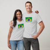 ハーフトーン効果があるブラジル国旗 Tシャツ (ユニセックス)