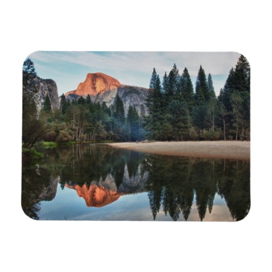 ハーフドームとメルセド マグネット (横)