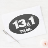 ハーフマラソン13.1トレイルオーバルデカールホワイトオンブラック 楕円形シール (封筒)