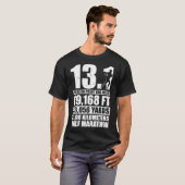 ハーフマラソン13.1マイルランニングズランナー Tシャツ (正面フル)