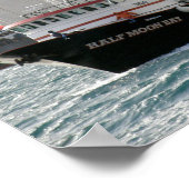 ハーフムーンベイ、魚釣りトラウラーインオランダハーバー ポスター (角)