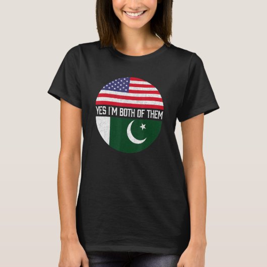 ハーフ・アメリカン・ハーフ・パキスタン米国国旗の家族ヘリット Tシャツ (正面)