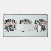 ハーブザジャーニーアワードボホフローラタイポグラフィ デスクマット (キーボード&マウス)