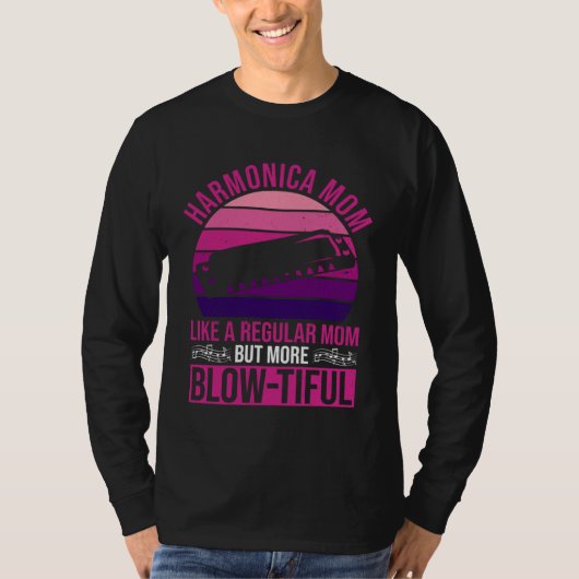 ハーモニカを演奏するお母さん Tシャツ (正面)