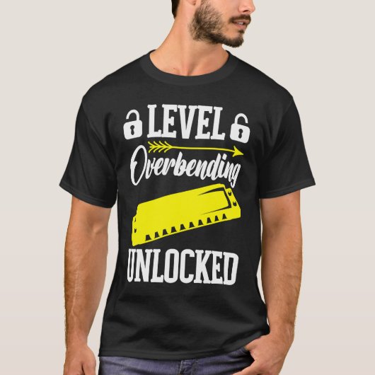 ハーモニカプレーヤーレベルのロック解除 Tシャツ (正面)