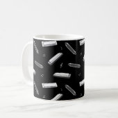 ハーモニカ奏者のためのハーモニカと音符のデザイン コーヒーマグカップ (正面左)