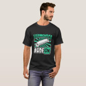 ハーモニカ・モード・オン ハーモニカ奏者 Tシャツ (正面フル)