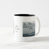 ハ飛んでいるイコーヒー ツートーンマグカップ (正面右)