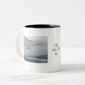 ハ飛んでいるイコーヒー ツートーンマグカップ (正面左)