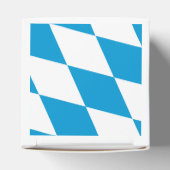 バイエルン州旗を掲げる愛国的優遇箱 フェイバーボックス (上部)