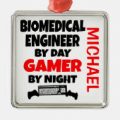 バイオメディカル・エンジニ遊アがビデオゲームを好む メタルオーナメント (正面)