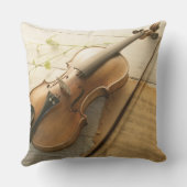 バイオリンおよび楽譜 クッション (裏面)