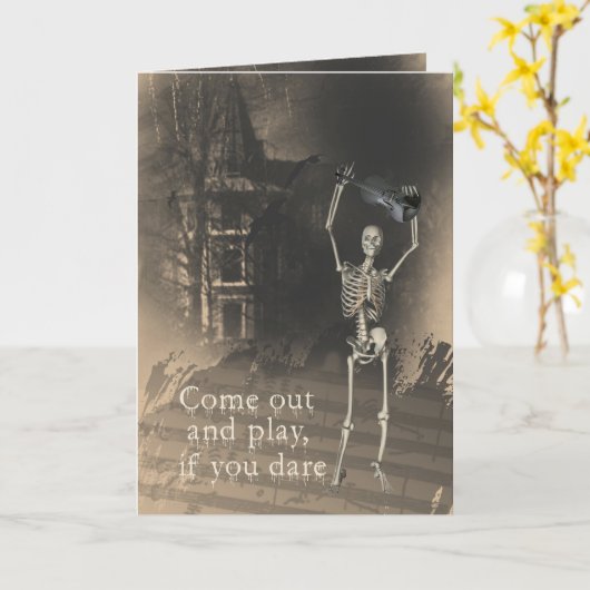 バイオリンが付いている骨組は出て来るために及び遊ぶために敢えてします カード (黄色い花)