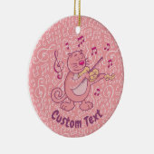 バイオリンを持つピンクの猫のセラミック オーナメント (右)