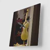 バイオリンショッピング窓 スクエア壁時計 (傾斜)