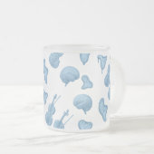 バイオリン、脳、溶ける不完全な時計 フロストグラスマグカップ (正面右)