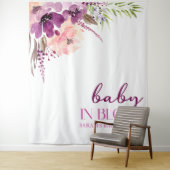 バイオレットパープルフローラベビーイン開花ベビーシャワー タペストリー (インサイチュ)