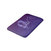 バイオレットパープルブルー素朴な抽象芸術名モノグラム バスマット (アングル)