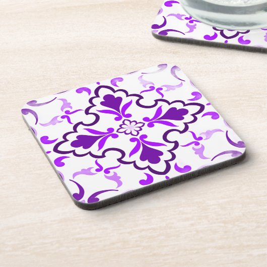 バイオレット コースター (左側)