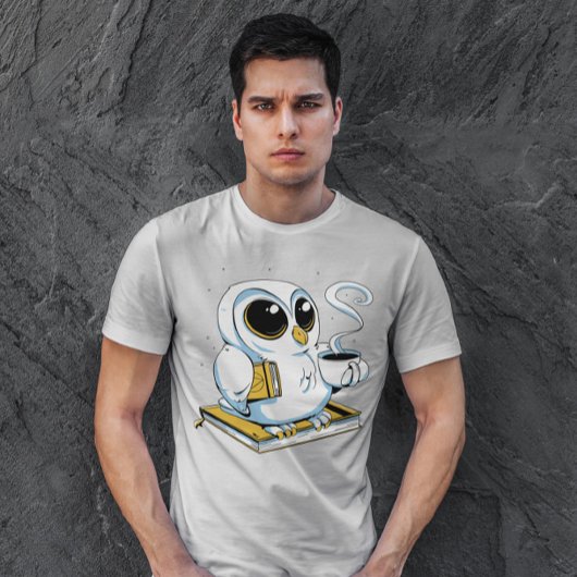 バイオークとコーヒーを持つフクロウ Tシャツ