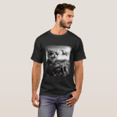 バイカー 猫 恐竜 チェイス 面白い オートバイ サングラス Tシャツ (正面フル)