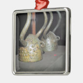 バイキングのヘルメット メタルオーナメント (左)