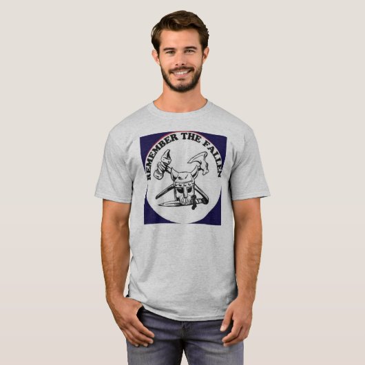 バイキングの戦いの祈りの言葉 Tシャツ (正面フル)