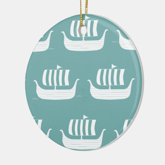 バイキングはカスタムなオーナメントを出荷します セラミックオーナメント (左)