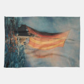 バイキング船が海で帆走/霧の中の海、長いボート キッチンタオル (横)