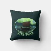 バイキング船とノーザンライト クッション (正面)