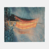 バイキング船は霧の中で海・海を航行し、長い船 フリースブランケット (正面(横))